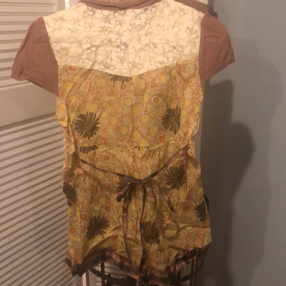 Lulumari button down top - Picture 2 of 7